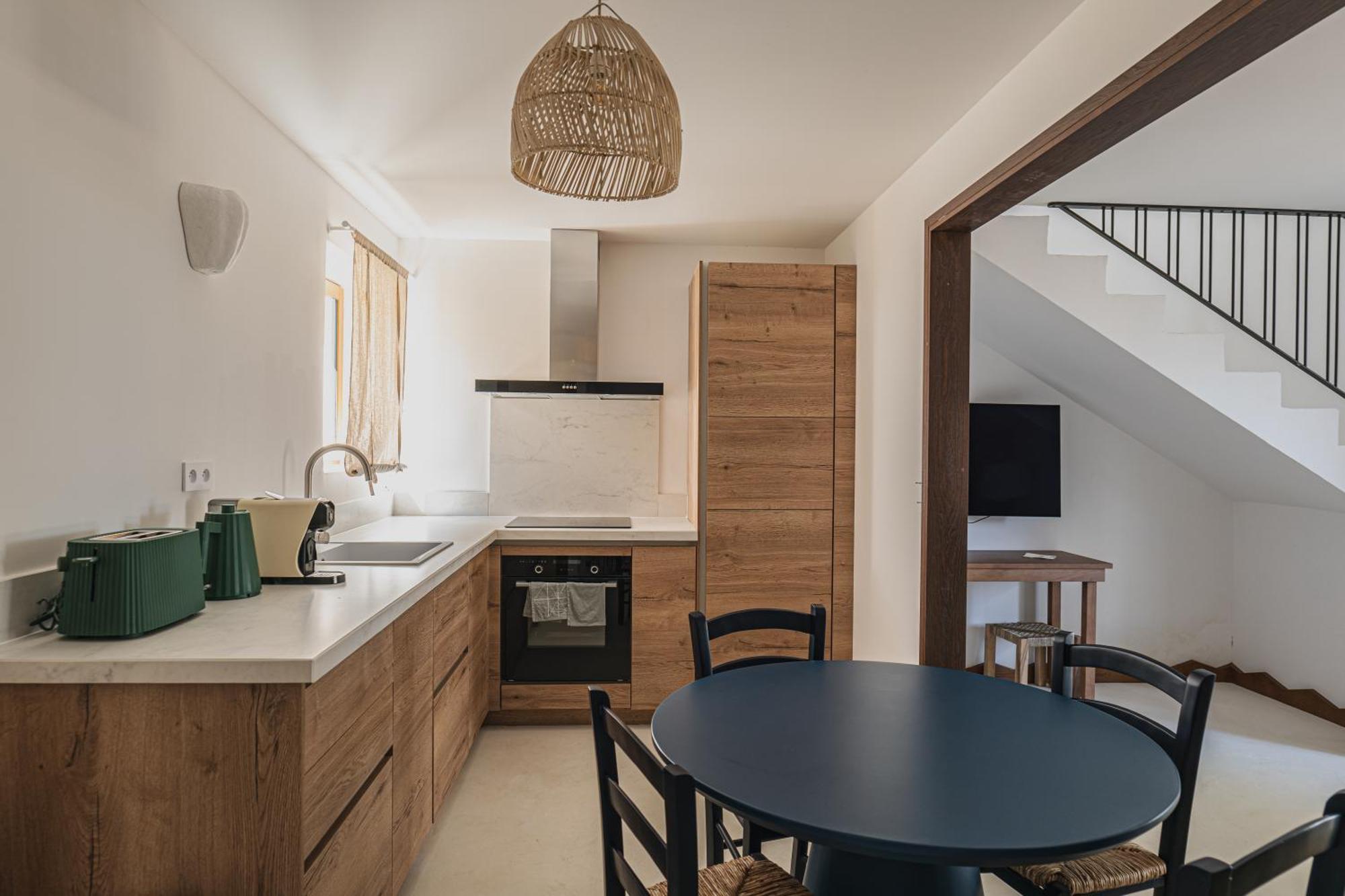 Boutique Hotel Responsable Et Restaurant Basgi Basgi 생플로랑 외부 사진